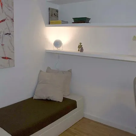 And Stylish Apartment *